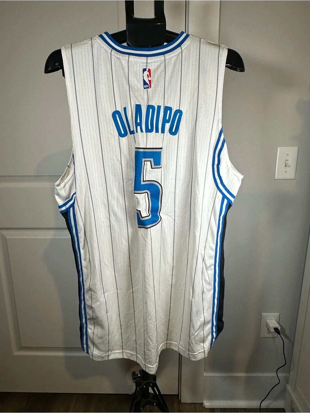 Adidas Orlando Magic Victor Oladipo #5 Swingman Jersey White Men’s L